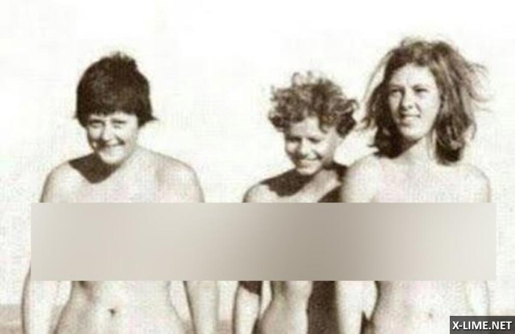Слитые фото голой Ангелы Меркель в молодости на пляже
