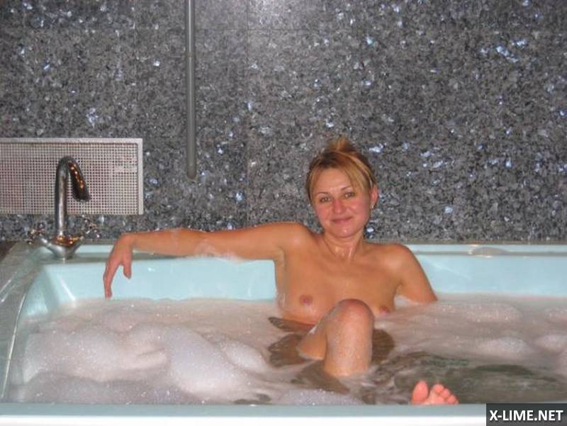 Подборка голых девушек в бане и сауне (75 ФОТО)